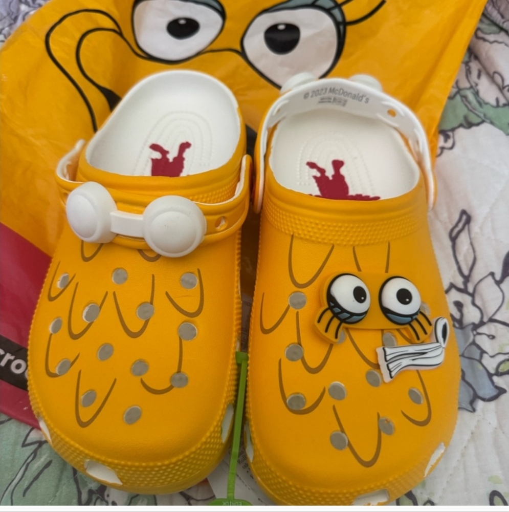 CROCS Yellow McDonald's Birdie